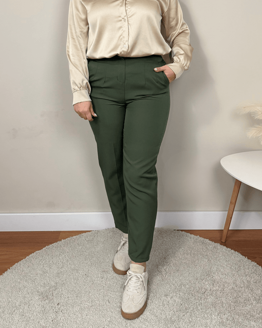 Pantalón Silueta - SÜMAI COLLECTION - Verde Militar