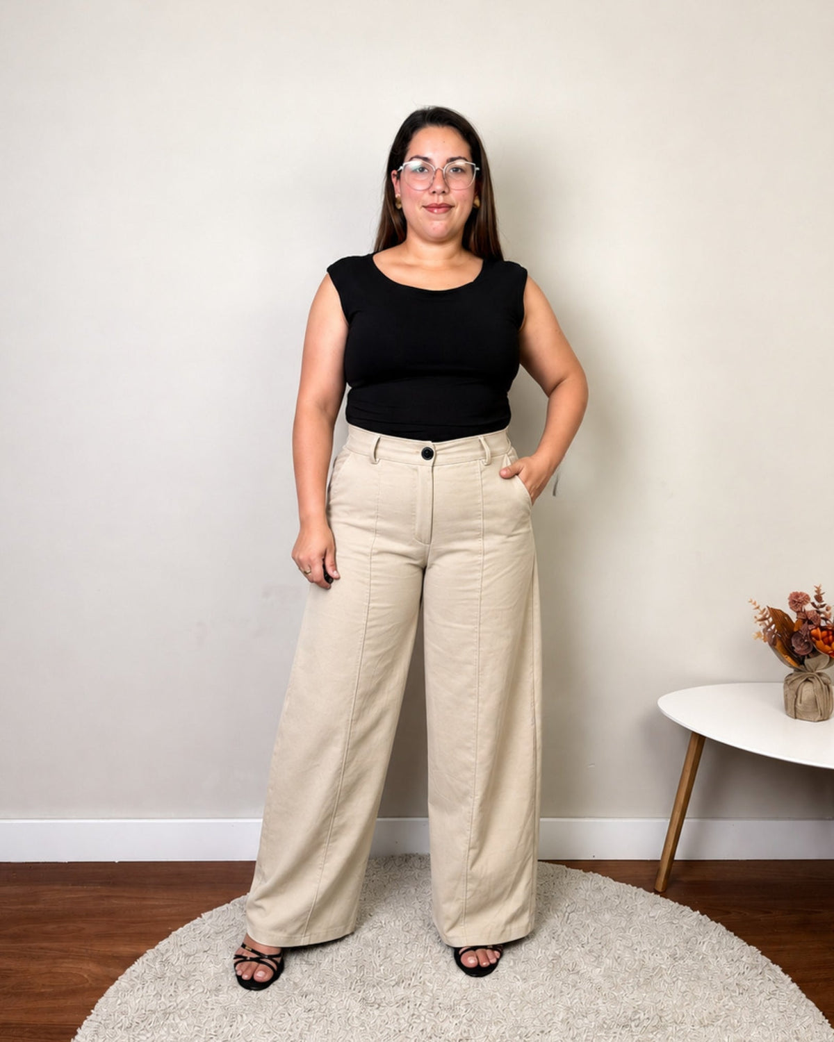 Pantalón Estocolmo beige - SÜMAI COLLECTION - Pantalón Estocolmo beige