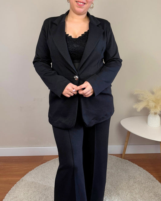 Traje Martina - SÜMAI COLLECTION - Negro